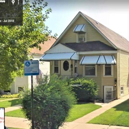 Apartmán The Avondale Attic Chicago Exteriér fotografie